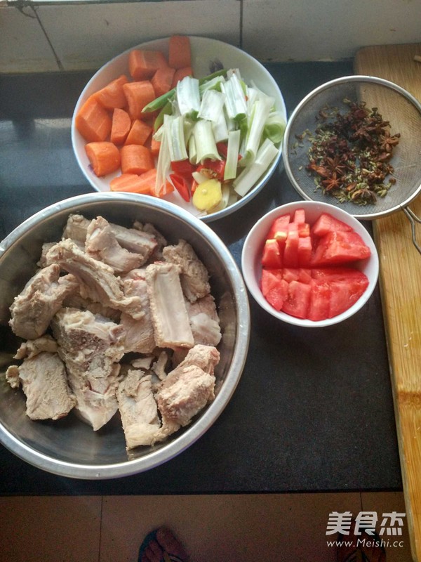 燉排骨的做法-家常味燉菜譜