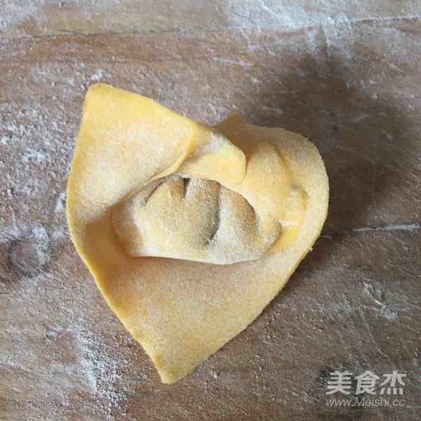 （金甲）餛飩的做法-咸鮮味煮菜譜