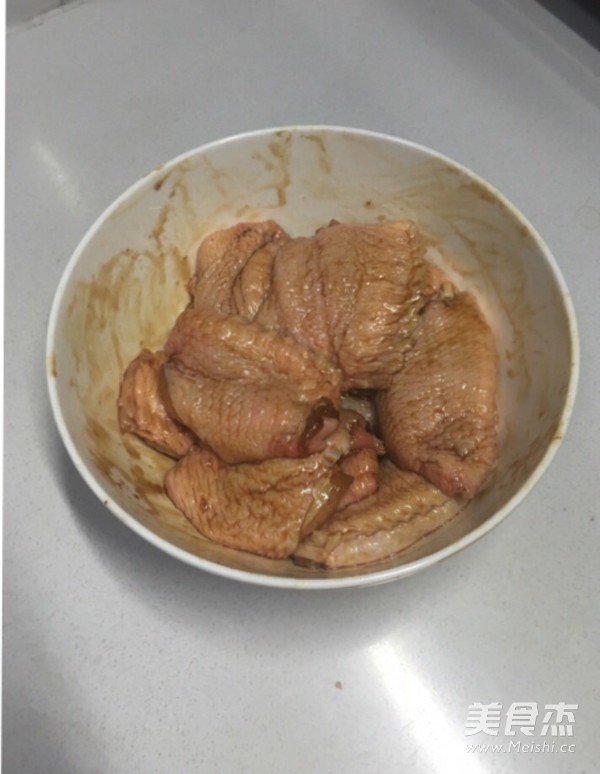 時蔬釀雞翅的做法-咸鮮味煎菜譜-易網健康養生網 時蔬釀雞翅的做法-咸鮮味煎菜譜