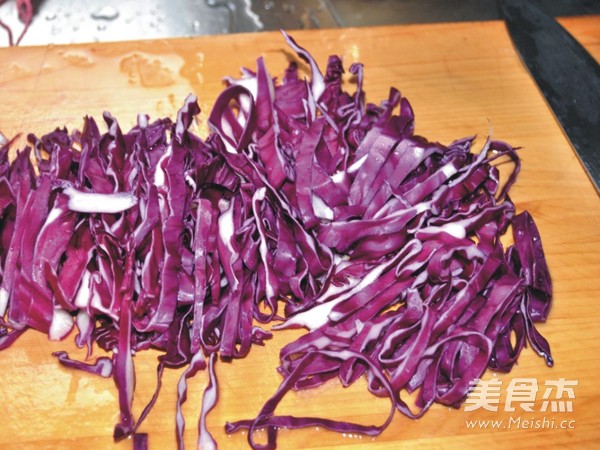 百葉培根菌菇卷的做法-咸鮮味蒸菜譜-易網(wǎng)健康養(yǎng)生網(wǎng) 百葉培根菌菇卷的做法-咸鮮味蒸菜譜