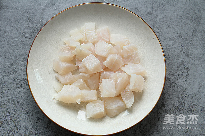 龍利魚(yú)豆腐煲的做法-家常味煮菜譜