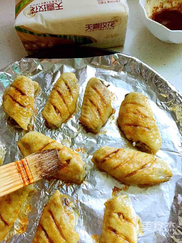 香辣烤雞翅中的做法-香辣味烤菜譜