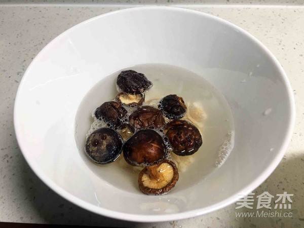 快手蘿卜羊肉煲的做法-咸鮮味煲菜譜