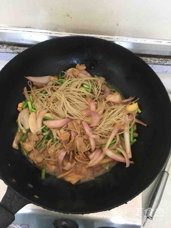 炒餅的做法-家常味炒菜譜-易網健康養生網 炒餅的做法-家常味炒菜譜