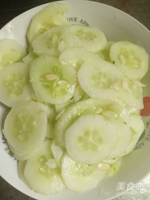 涼拌黃瓜的做法-家常味拌菜譜