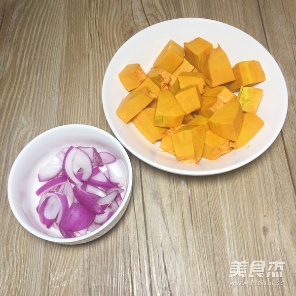 南瓜雞肉燜飯的做法-家常味燜菜譜