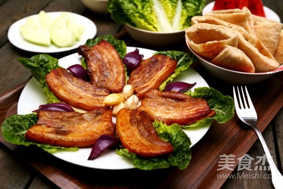 五花肉燒烤的做法-蒜香味烘焙菜譜-易網(wǎng)健康養(yǎng)生網(wǎng) 五花肉燒烤的做法-蒜香味烘焙菜譜