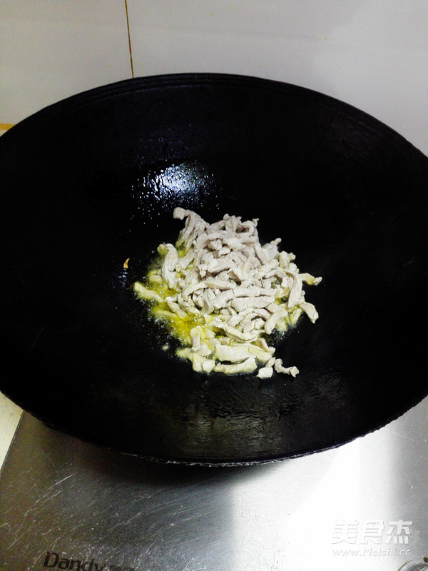 豆角肉絲炒面的做法-家常味炒菜譜