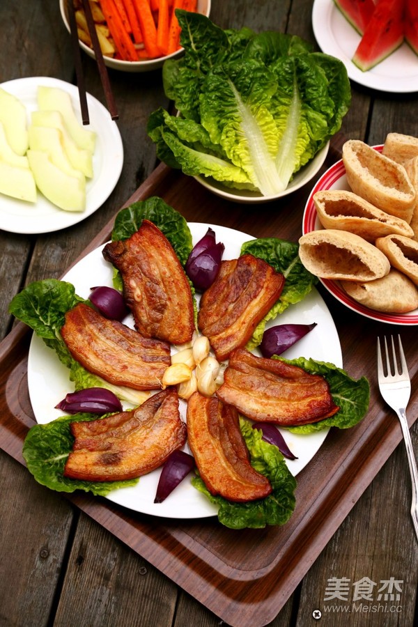 五花肉燒烤的做法-蒜香味烘焙菜譜-易網(wǎng)健康養(yǎng)生網(wǎng) 五花肉燒烤的做法-蒜香味烘焙菜譜