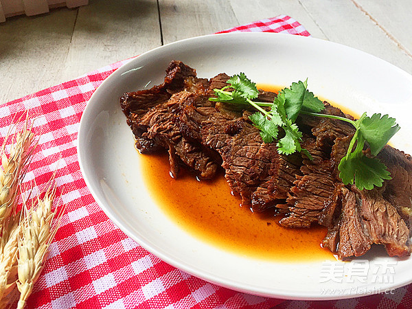 香鹵牛肉的做法-五香味鹵菜譜