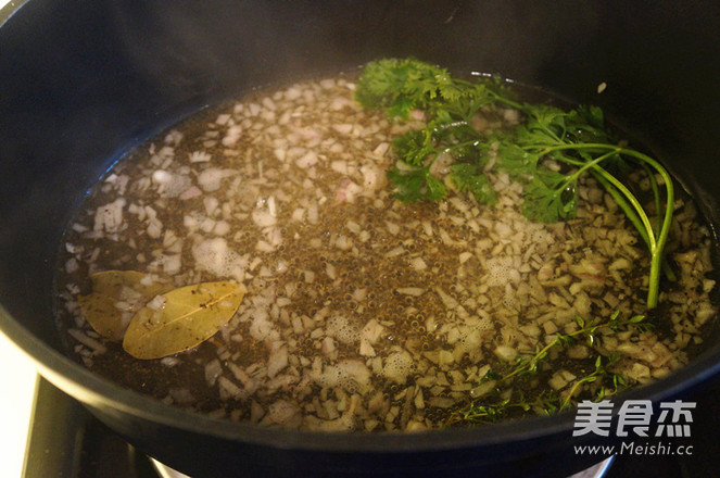 法式蒸貽貝的做法-咸鮮味煮菜譜-易網健康養生網 法式蒸貽貝的做法-咸鮮味煮菜譜