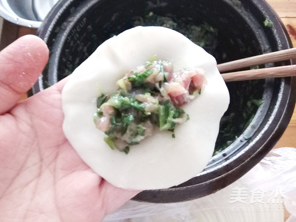 青菜鮮肉煎餃的做法-家常味炒菜譜