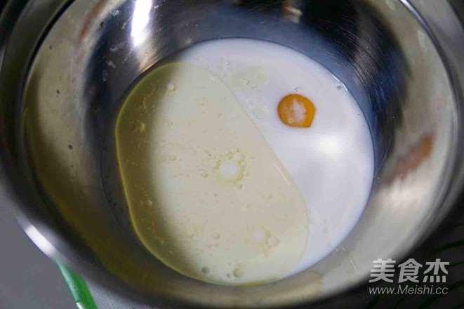 酵母酥脆油條的做法-家常味炸菜譜