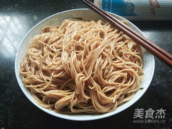 油蔥拌面的做法-蔥香味拌菜譜