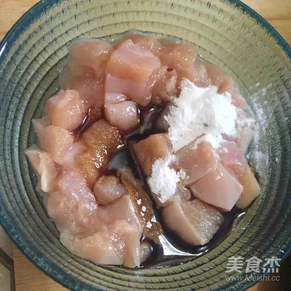 宮保雞丁的做法-酸甜味炒菜譜