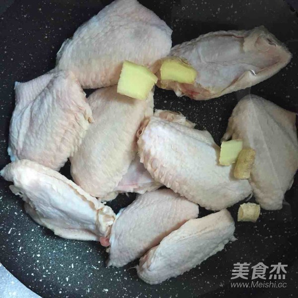 香辣烤雞翅中的做法-香辣味烤菜譜