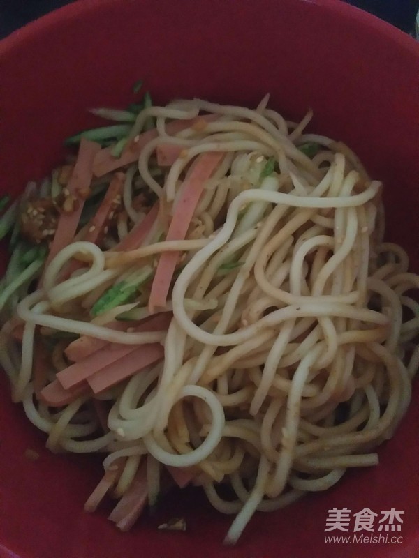 家常涼面的做法-香辣味拌菜譜