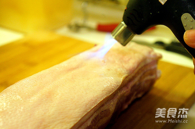 愛爾蘭風味烤豬肉的做法-咸鮮味烤菜譜-易網健康養生網 愛爾蘭風味烤豬肉的做法-咸鮮味烤菜譜