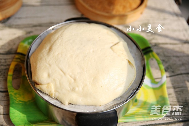 千層蒸餅：柔軟養胃的家常主食的做法-五香味蒸菜譜