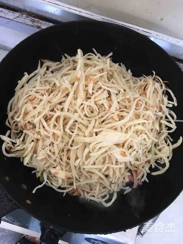 炒餅的做法-家常味炒菜譜-易網健康養生網 炒餅的做法-家常味炒菜譜