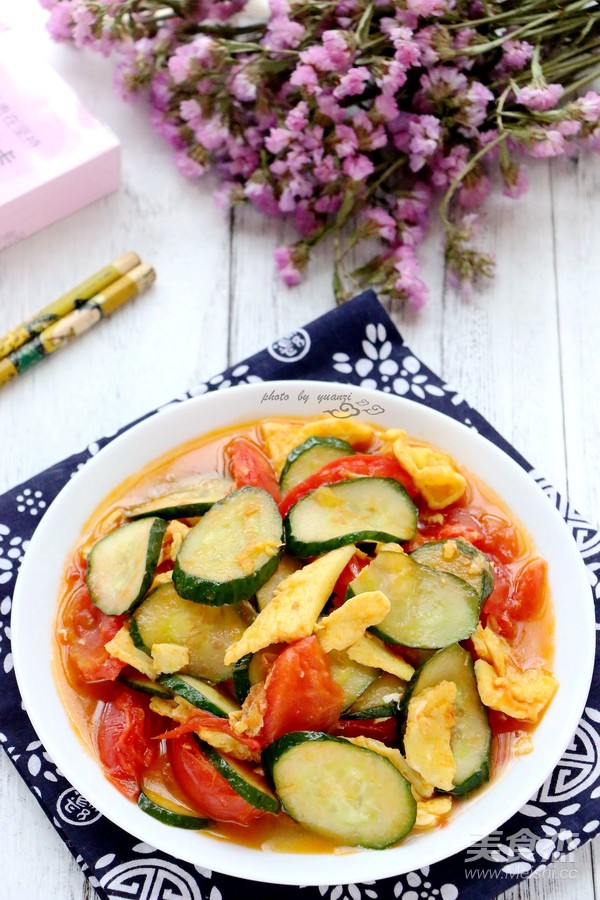 西紅柿黃瓜炒蛋的做法-家常味炒菜譜