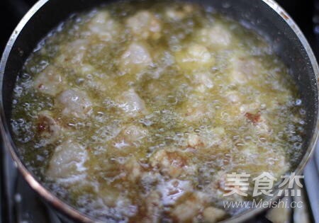 菠蘿咕嚕肉的做法-家常味炸菜譜