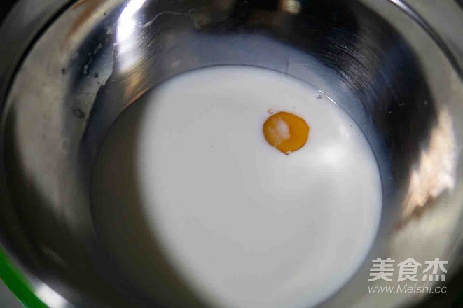 酵母酥脆油條的做法-家常味炸菜譜