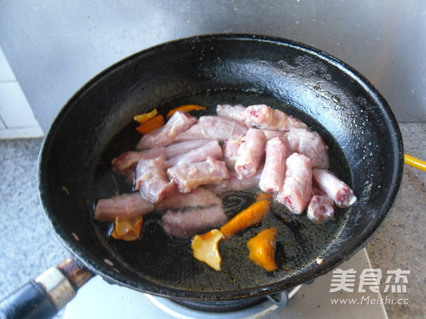 陳皮鴨脖的做法-家常味燜菜譜-易網健康養生網 陳皮鴨脖的做法-家常味燜菜譜