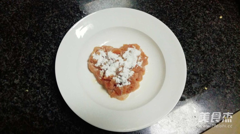 辣椒炒肉的做法-蒜香味炒菜譜