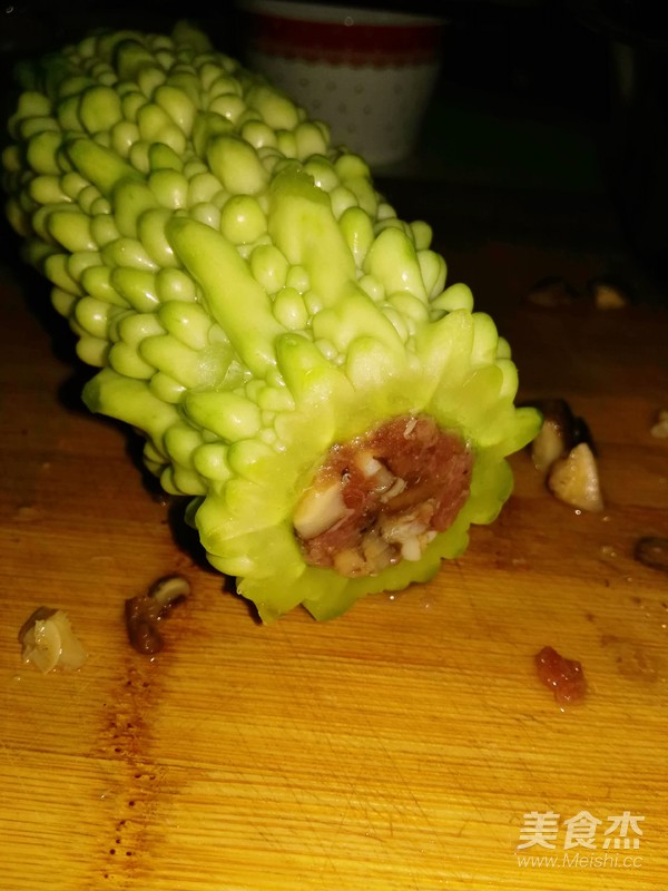 牛肉苦瓜燒的做法-咸鮮味燒菜譜