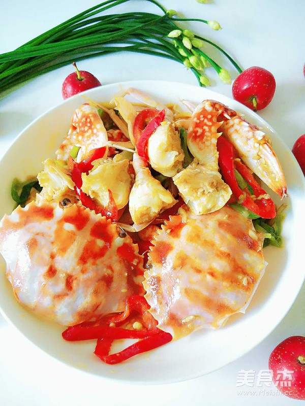 雙椒辣炒螃蟹的做法-家常味炒菜譜