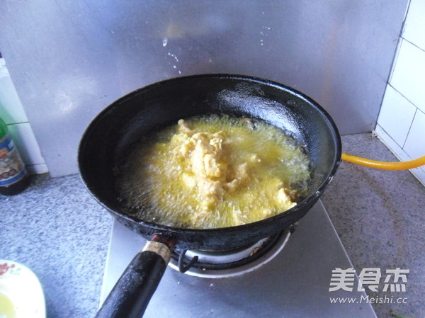 糖醋雞丁的做法-家常味炸菜譜