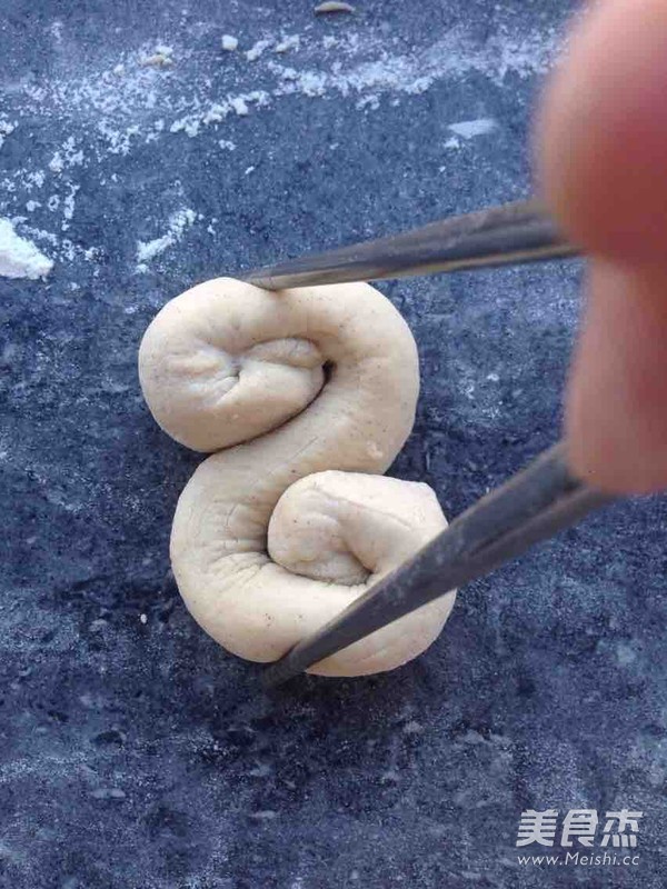 奶香棗味饅頭的做法-甜味蒸菜譜-易網(wǎng)健康養(yǎng)生網(wǎng) 奶香棗味饅頭的做法-甜味蒸菜譜