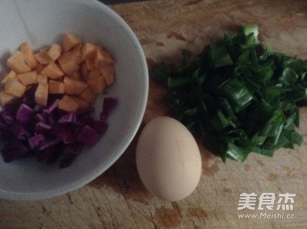 蛋炒飯的做法-咸鮮味炒菜譜