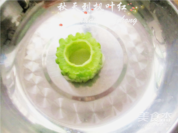 苦中作樂之苦瓜釀肉的做法-苦香味其它工藝菜譜-易網(wǎng)健康養(yǎng)生網(wǎng) 苦中作樂之苦瓜釀肉的做法-苦香味其它工藝菜譜