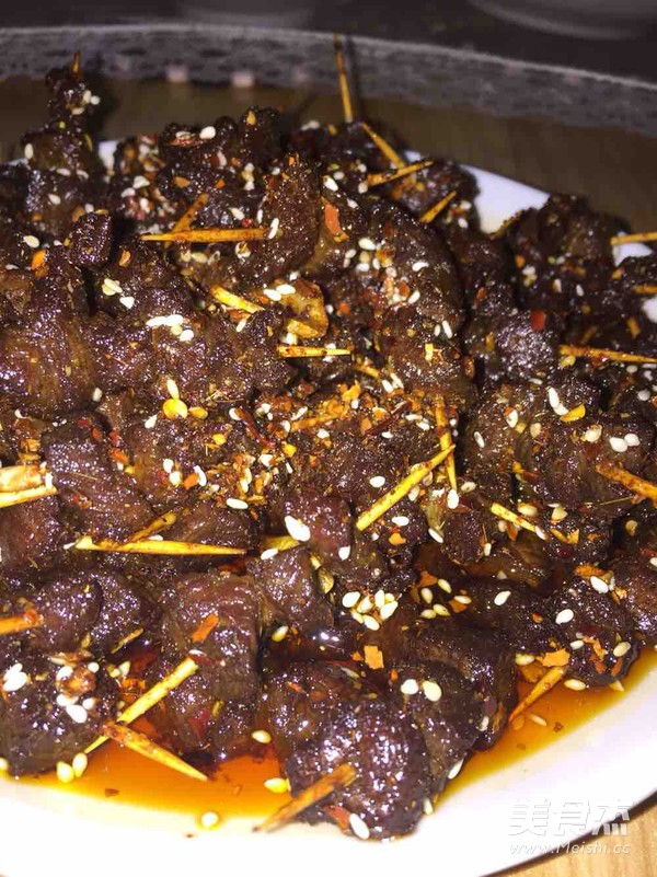 麻辣牙簽牛肉的做法-香辣味炸菜譜