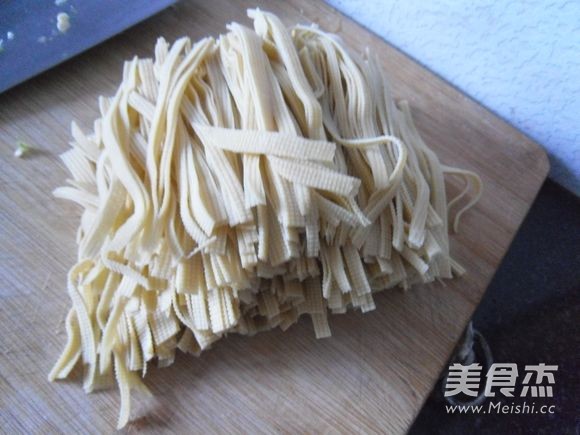 辣炒豆腐絲的做法-家常味炒菜譜