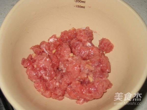 美味咸蛋肉沫芥菜湯的做法-家常味煮菜譜-易網<a href=http://www.gyfww.com/ target=_blank class=infotextkey>健康養生</a>網 美味咸蛋肉沫芥菜湯的做法-家常味煮菜譜