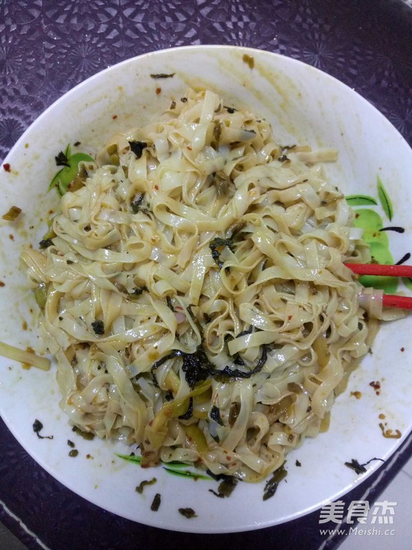 拌面的做法-五香味拌菜譜