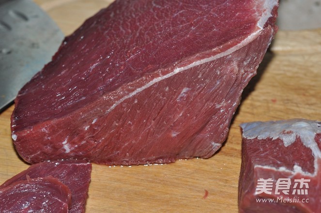 懶人版自制孜然牛肉干的做法-五香味蒸菜譜