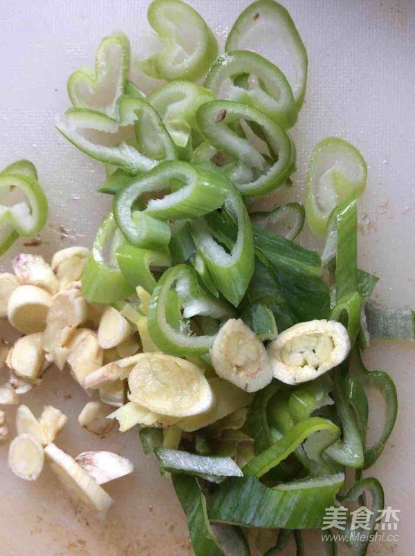 綠豆芽炒粉絲的做法-家常味炒菜譜