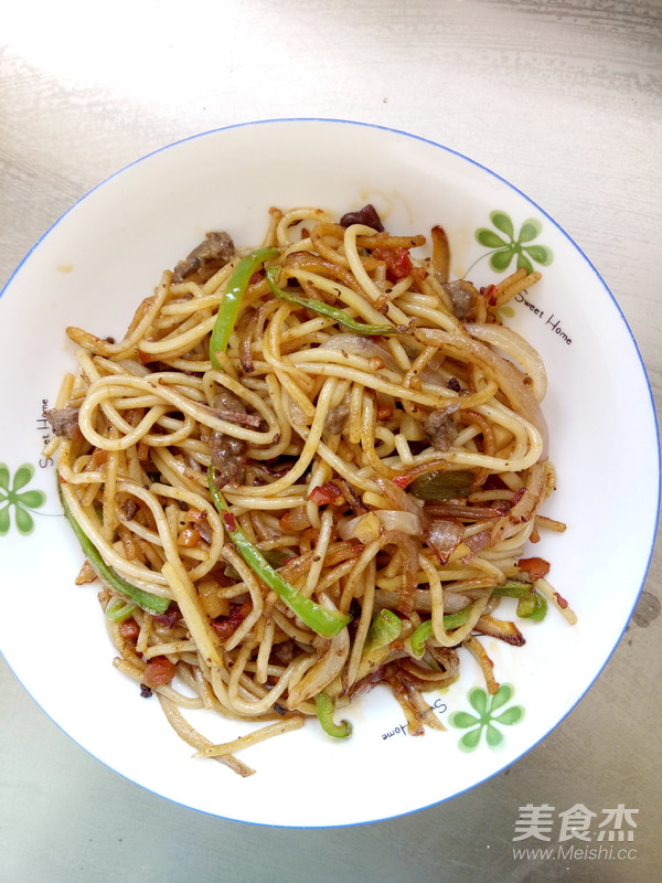 雜蔬牛肉醬意面的做法-黑椒味醬菜譜