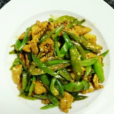 辣椒炒肉的做法-蒜香味炒菜譜