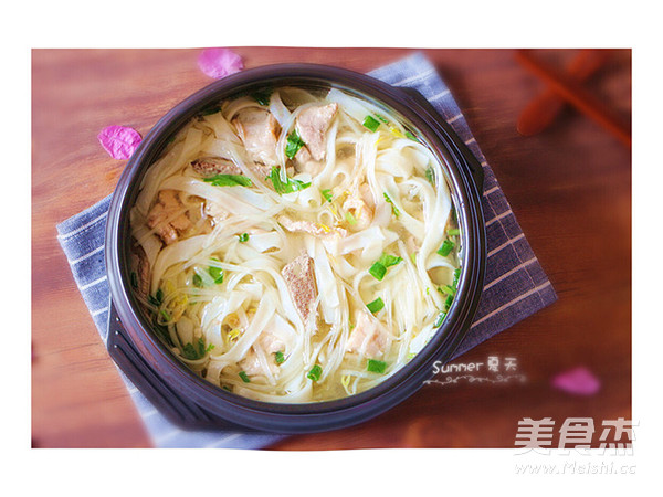 三鮮煮河粉的做法-家常味煮菜譜-易網健康養生網 三鮮煮河粉的做法-家常味煮菜譜