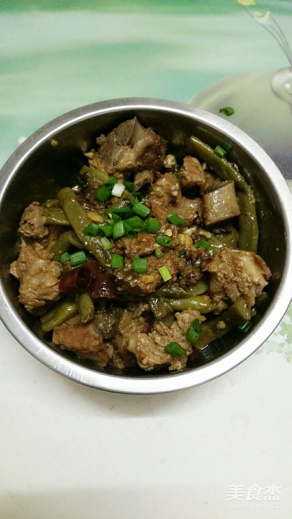 排骨燉豆角的做法-香辣味燉菜譜