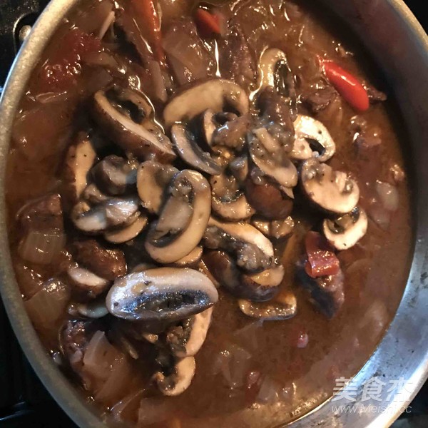 紅酒燉牛肉配糙米飯的做法-奶香味燉菜譜-易網(wǎng)健康養(yǎng)生網(wǎng) 紅酒燉牛肉配糙米飯的做法-奶香味燉菜譜