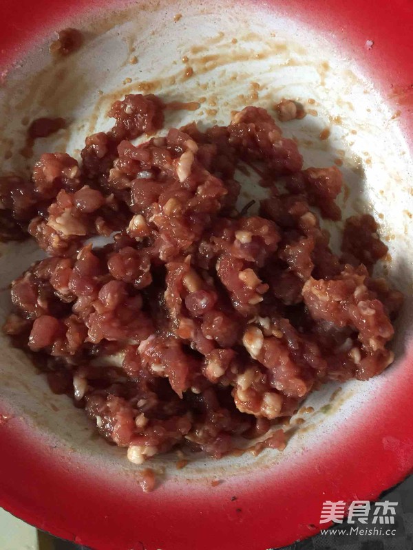 蒿子桿蒸肉餅的做法-咸鮮味蒸菜譜