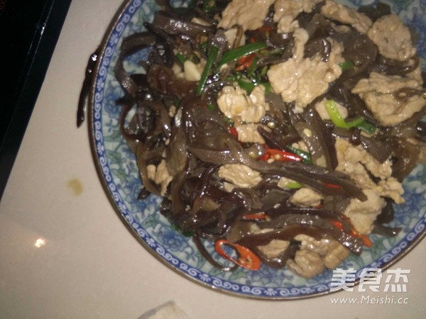 木耳炒肉的做法-香辣味炒菜譜