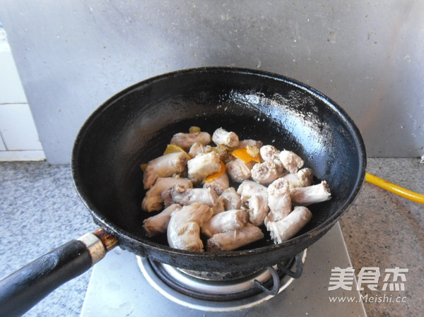 陳皮鴨脖的做法-家常味燜菜譜-易網健康養生網 陳皮鴨脖的做法-家常味燜菜譜