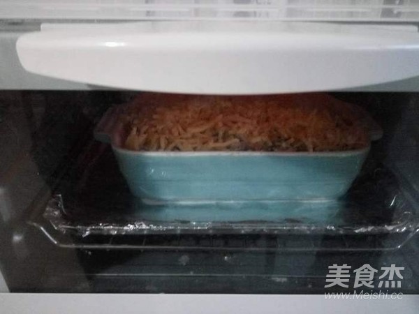 咖喱培根焗飯的做法-咖喱味烘焙菜譜